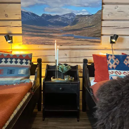 Brimi Fjellstugu * Tessand